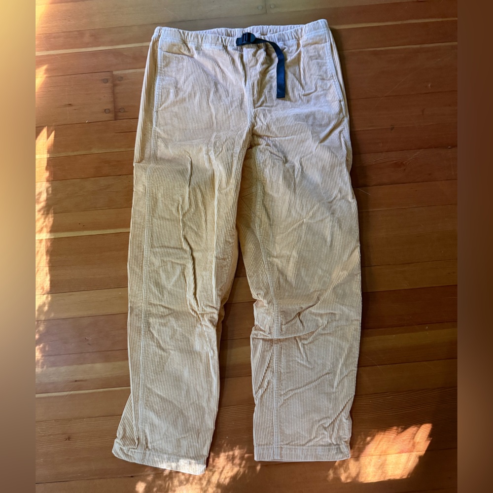 Levi's Men's Dijon Yellow Corduroy Pants